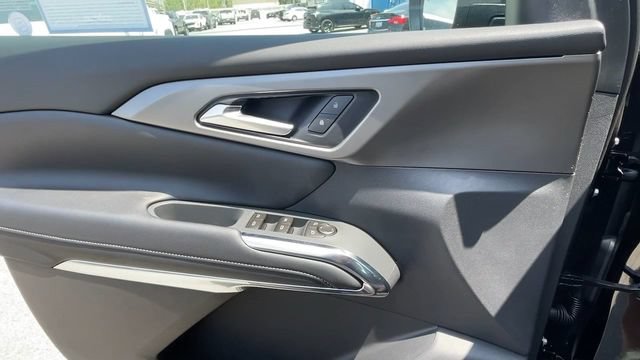 New 2026 Chevrolet Traverse LT w/ LPO, Floor Liner Package FWD image 27