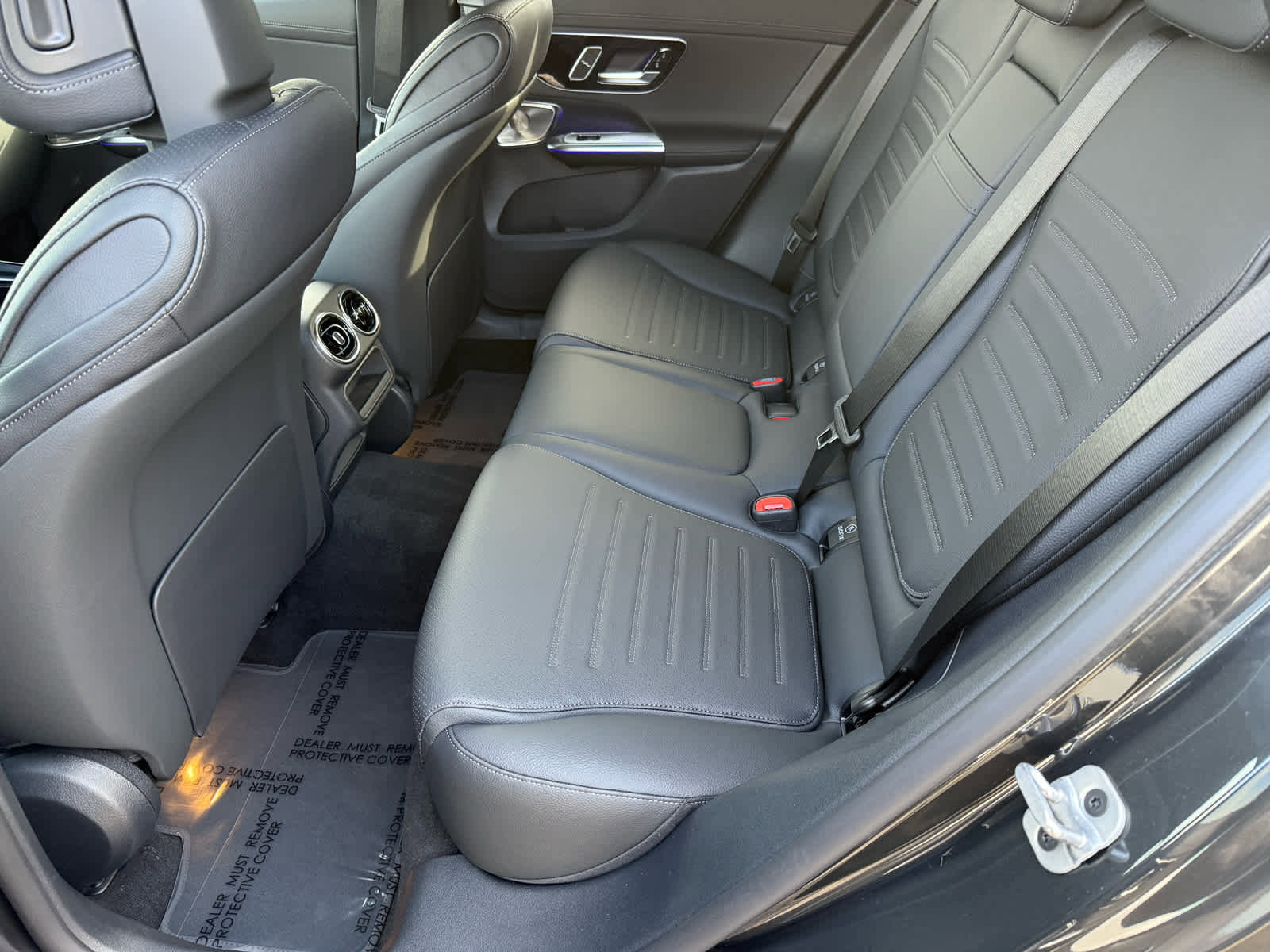 New 2026 Mercedes-Benz GLC 300 GLC 300 image 11