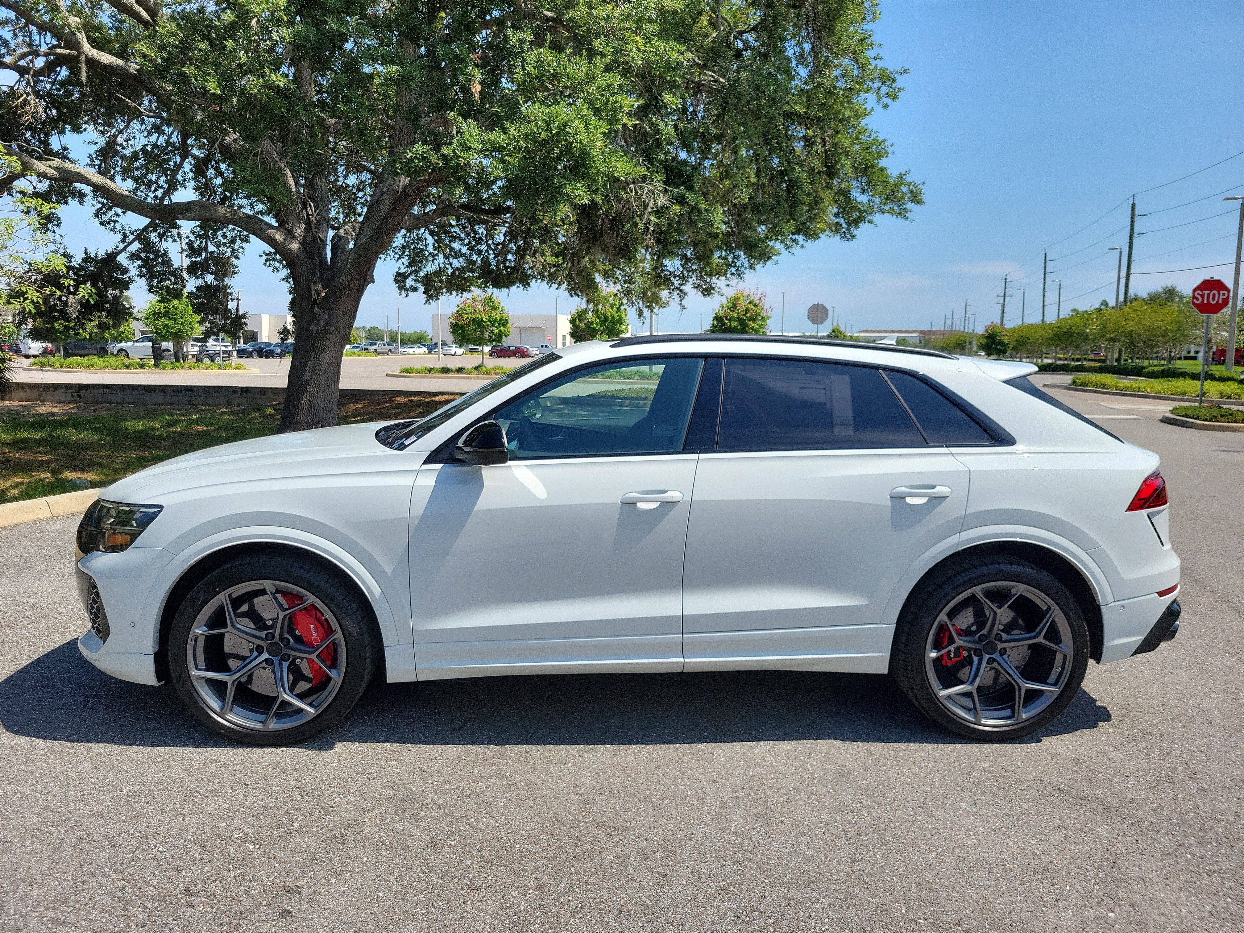 New 2026 Audi RS Q8 performance AWD/4WD image 7
