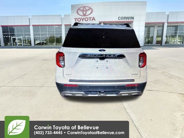 Used 2021 Ford Explorer XLT w/ Equipment Group 202A image 5