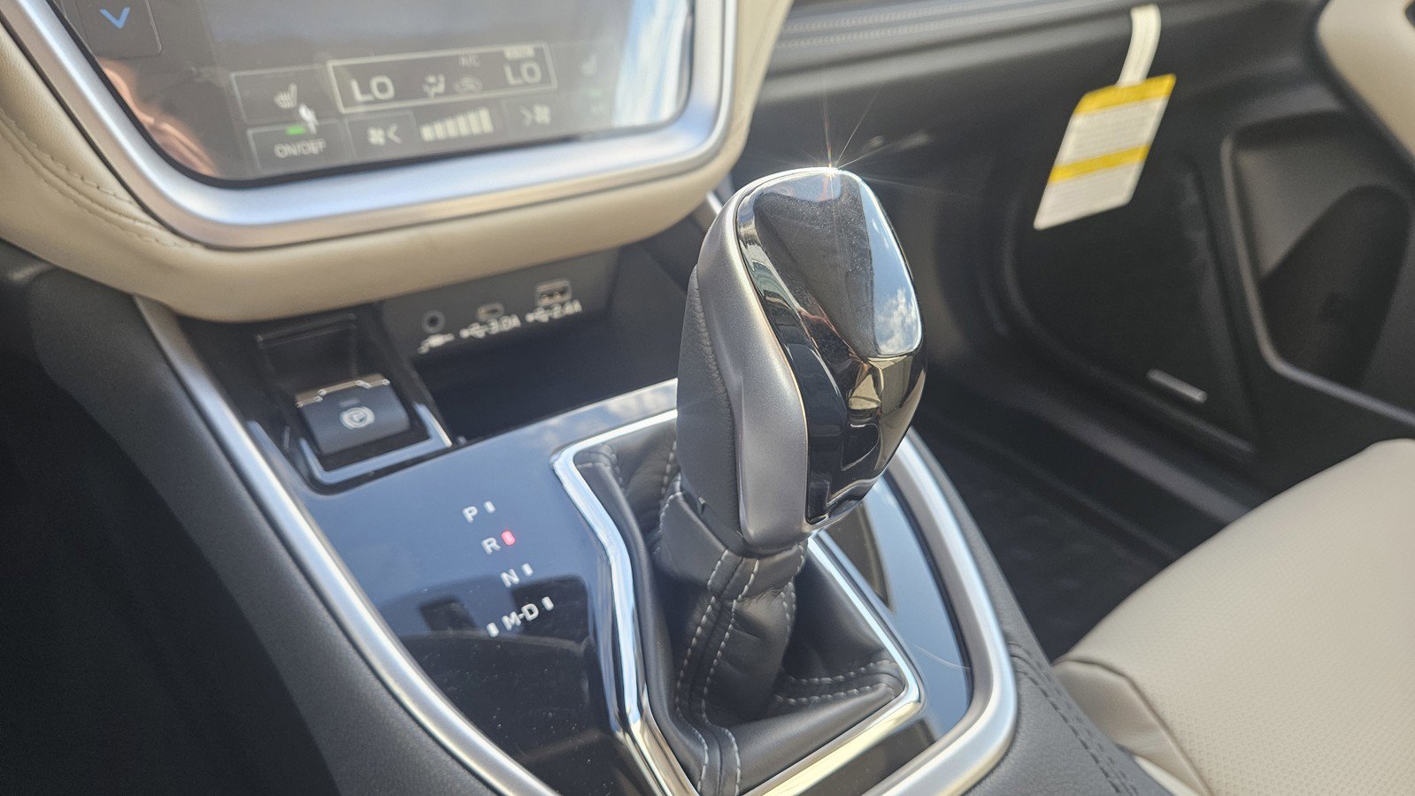 New 2025 Subaru Outback Limited image 14