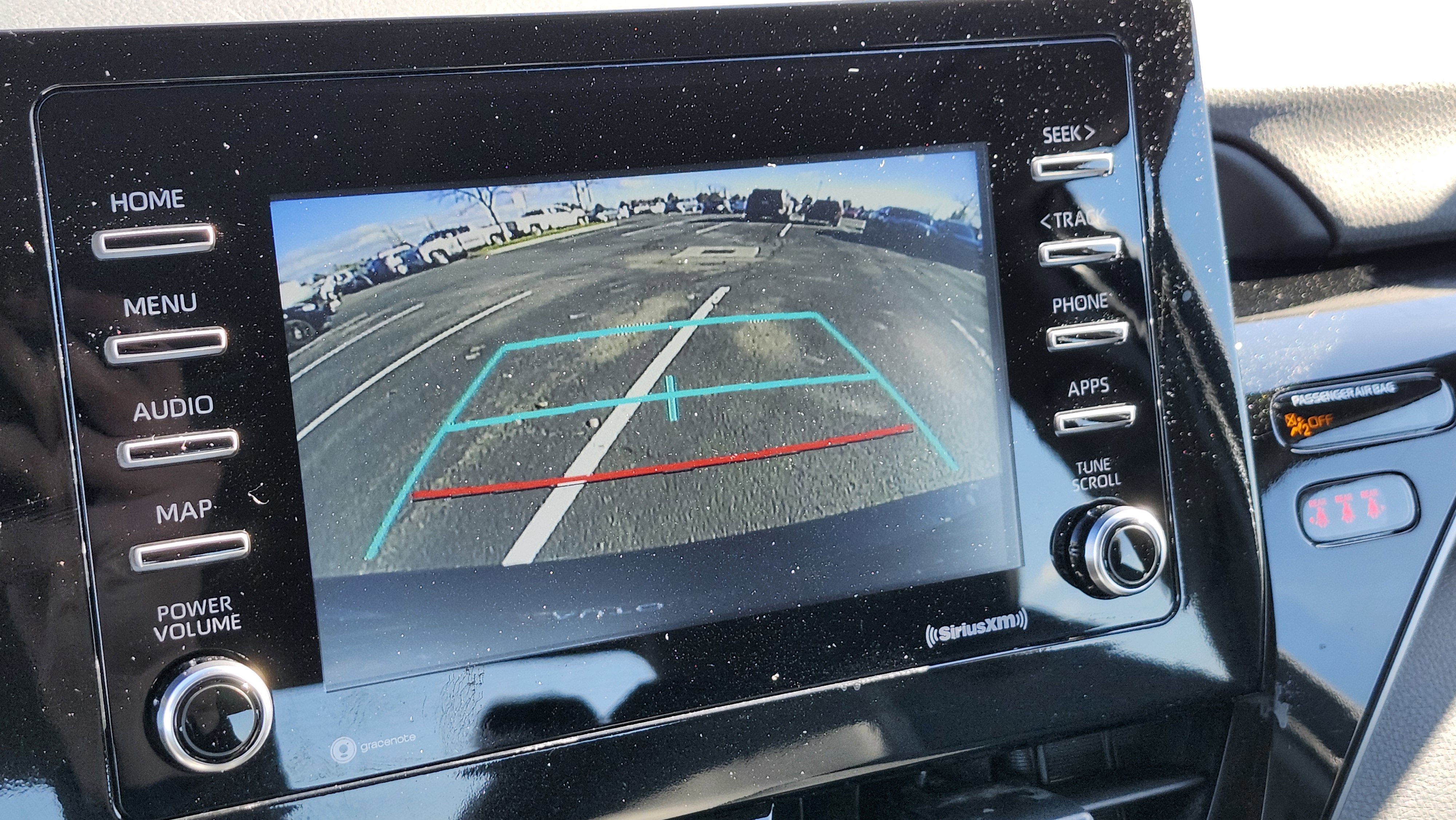 Used 2023 Toyota Camry SE image 5