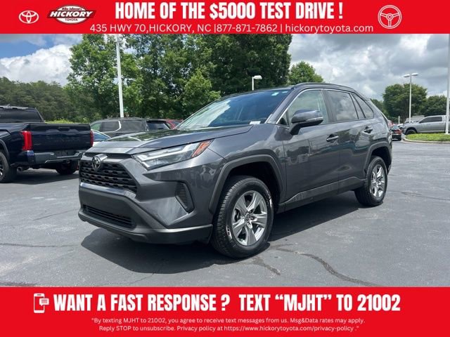 Used 2023 Toyota RAV4 XLE AWD/4WD image 1