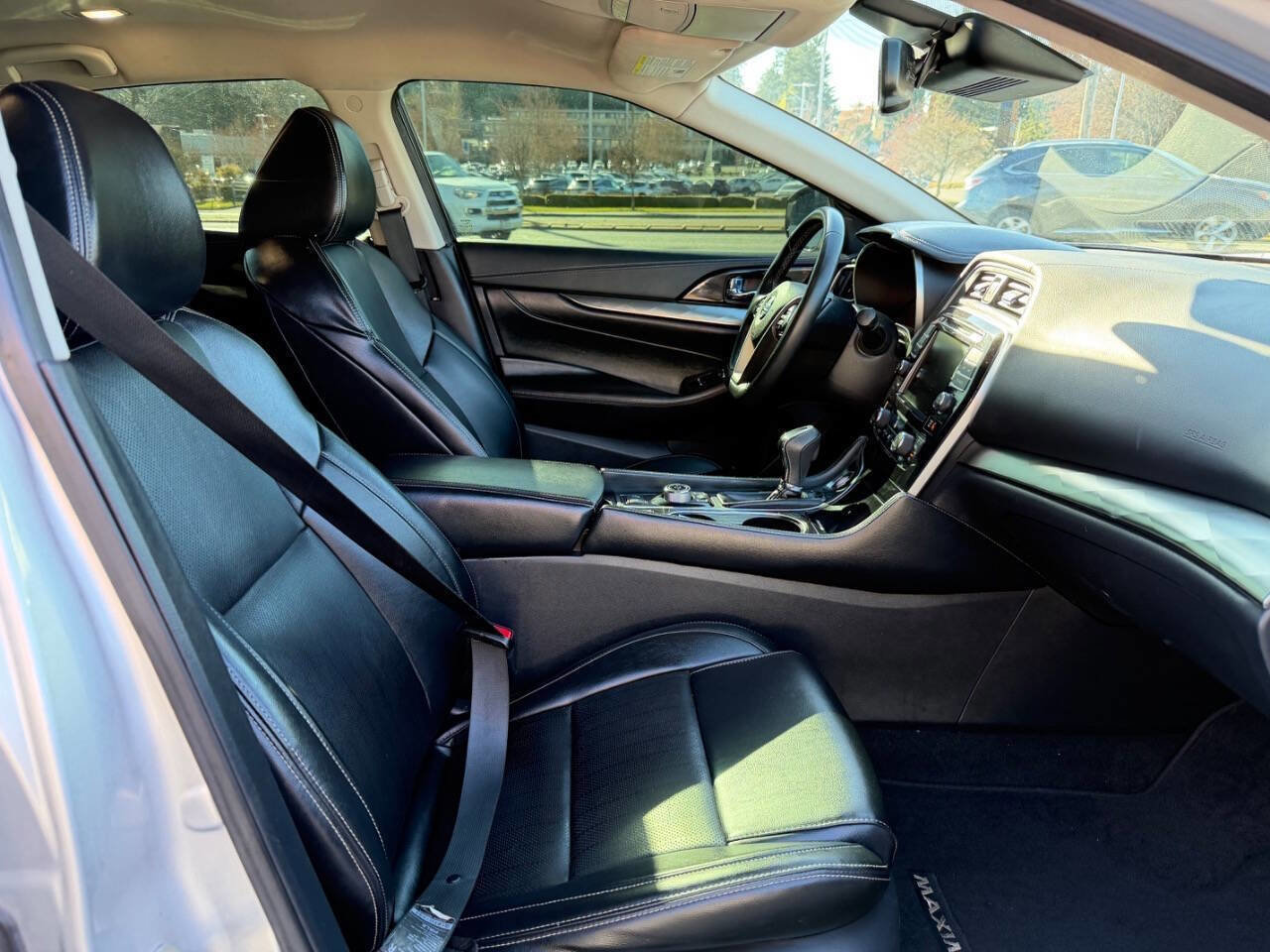 Used 2022 Nissan Maxima SV w/ Floor Mat Group image 17