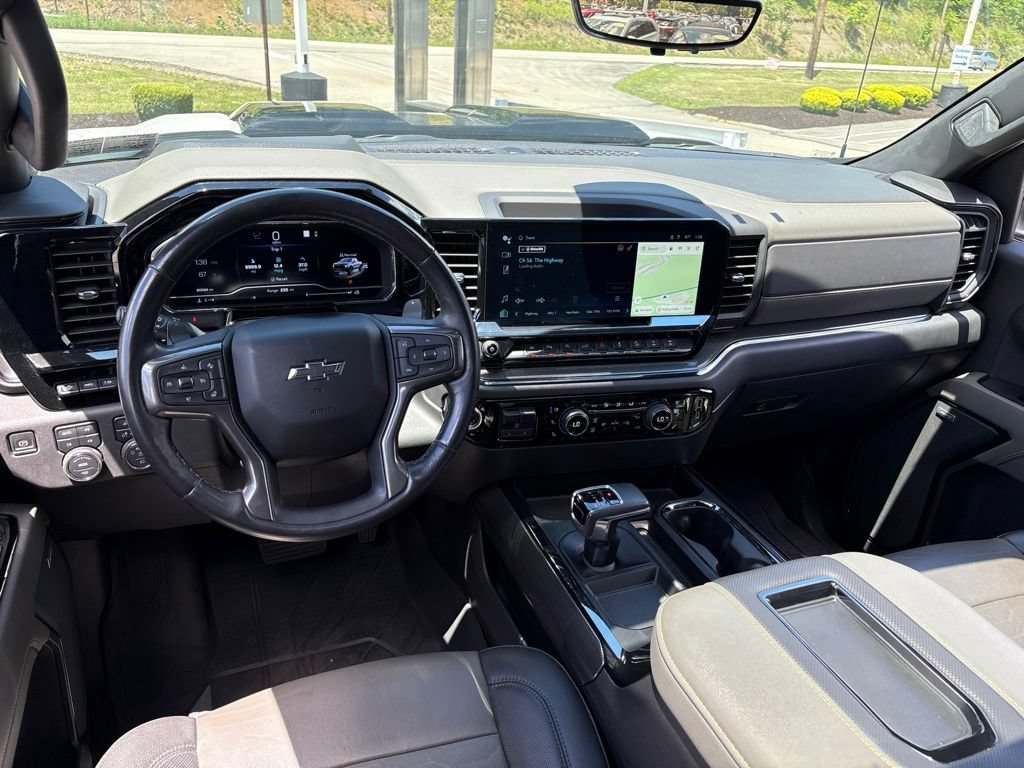 Used 2022 Chevrolet Silverado 1500 ZR2 w/ Technology Package AWD/4WD image 13