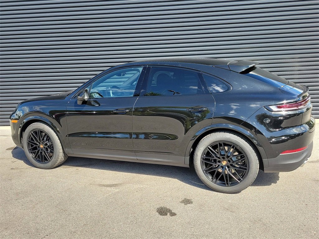 New 2026 Porsche Cayenne S image 3