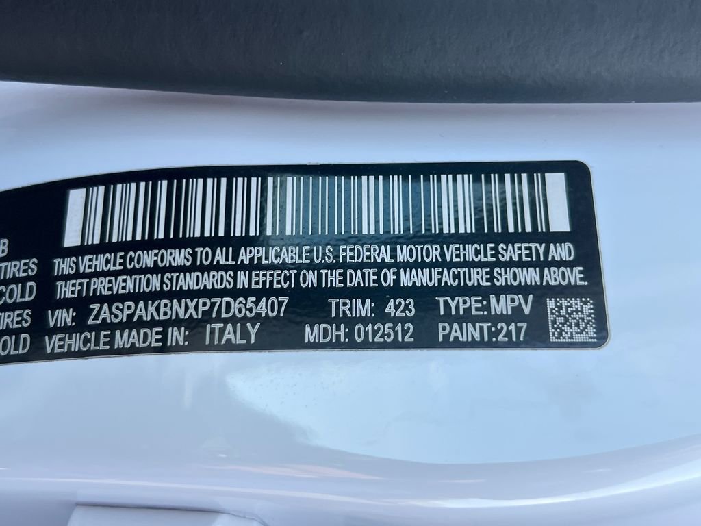 Used 2023 Alfa Romeo Stelvio Veloce image 33