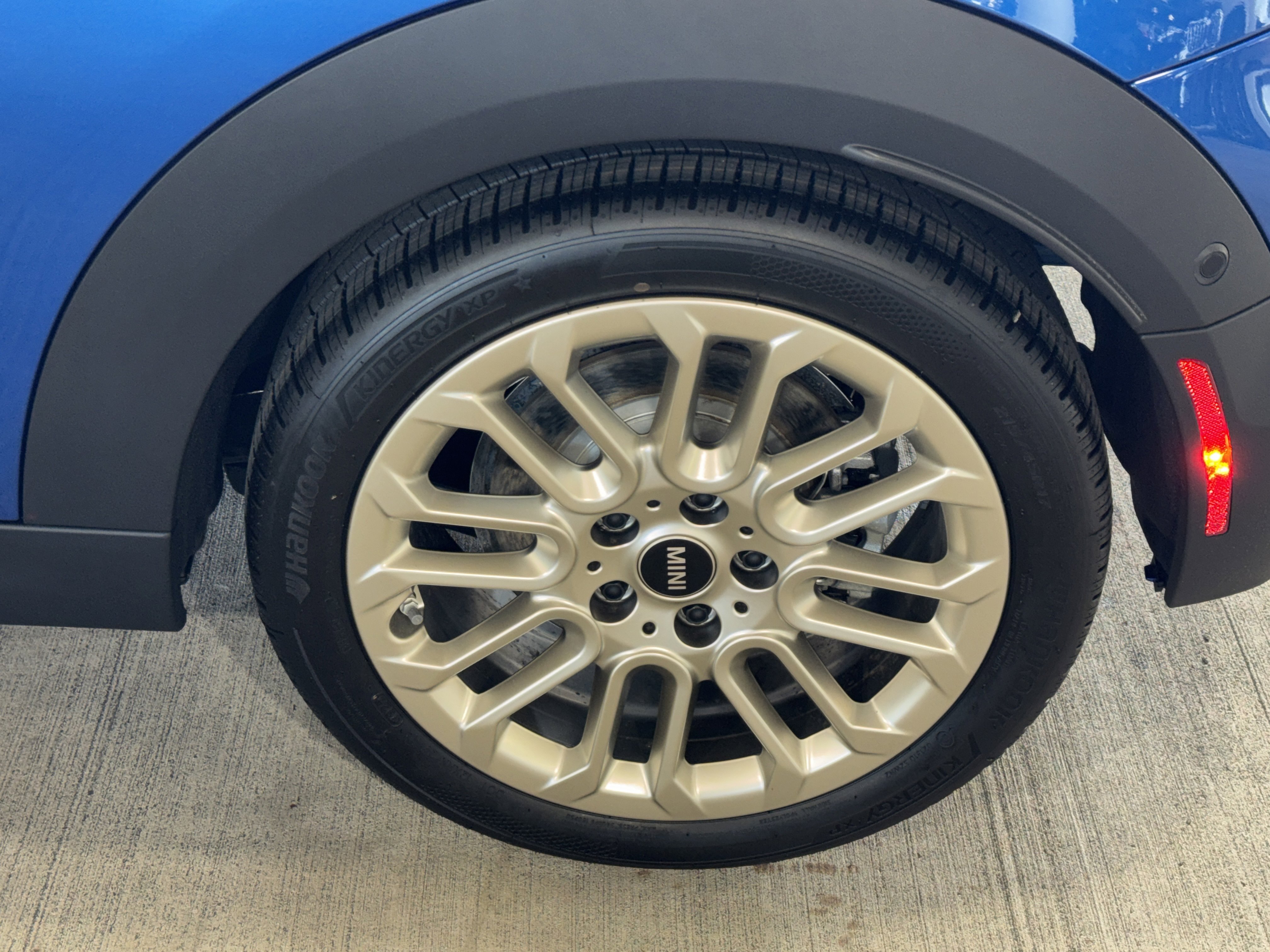 New 2026 MINI Cooper S image 25