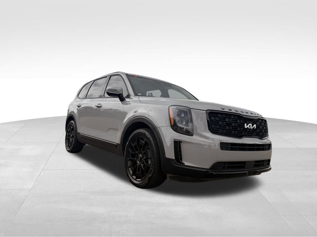 Used 2022 Kia Telluride EX w/ EX Premium Package image 8