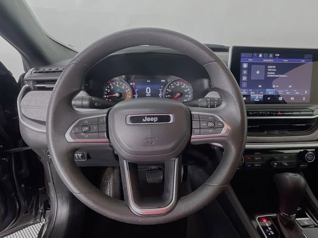 Used 2023 Jeep Compass Sport AWD/4WD image 12