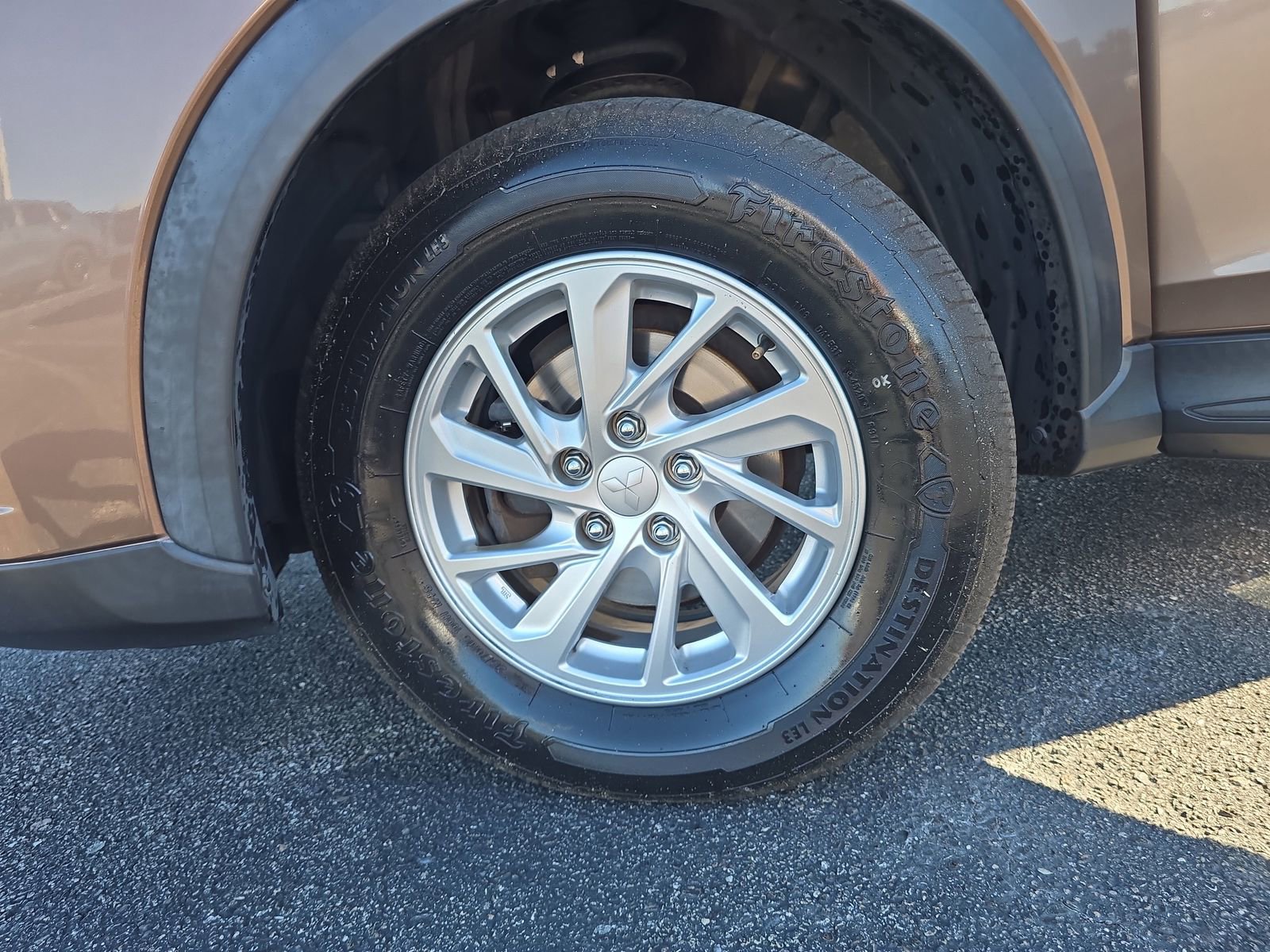 Used 2019 Mitsubishi Eclipse Cross ES image 25