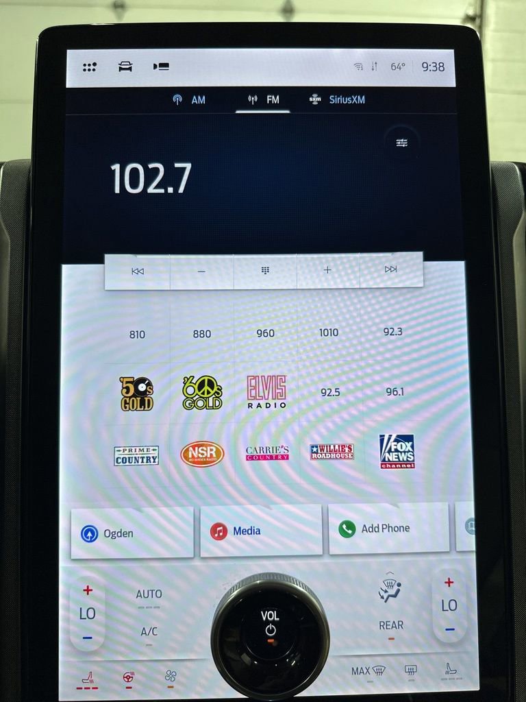 Used 2024 Ford Expedition Limited image 30