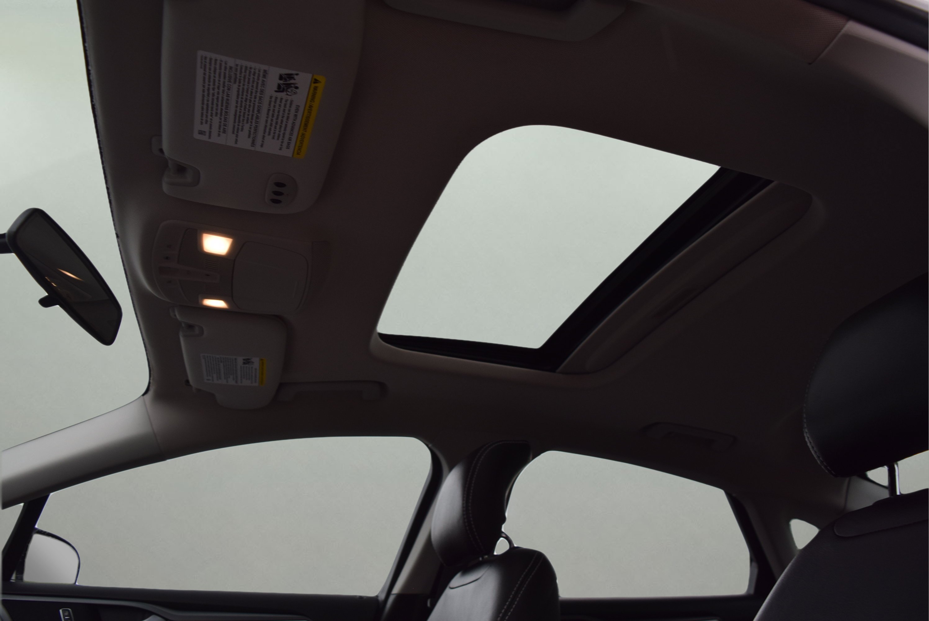 Used 2013 Ford Fusion SE FWD image 9