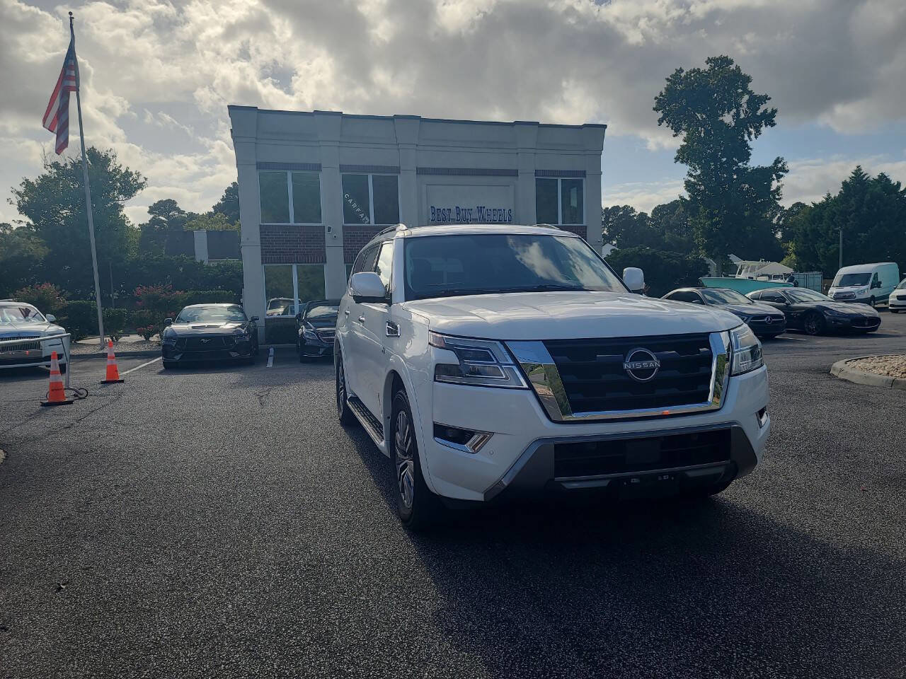 Used 2021 Nissan Armada SL w/ Captain's Chairs Package