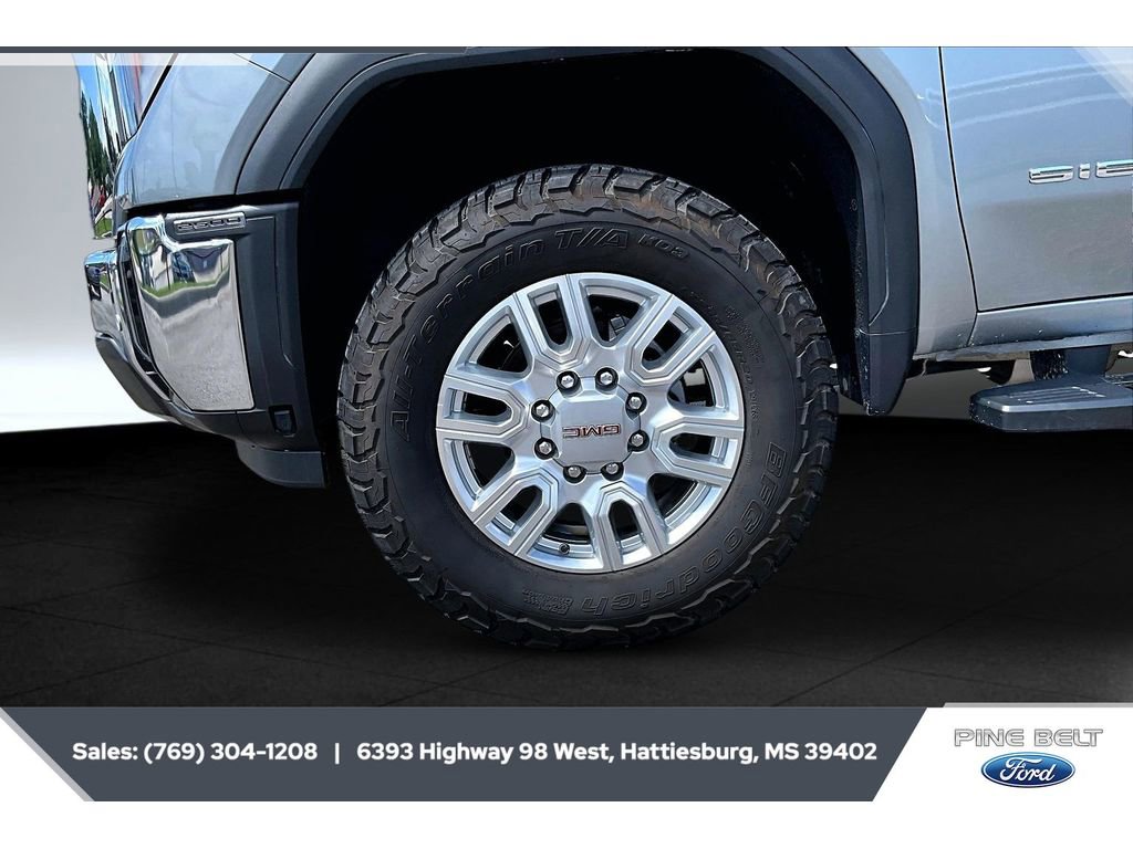 Used 2024 GMC Sierra 2500 SLT w/ SLT Premium Package AWD/4WD image 7