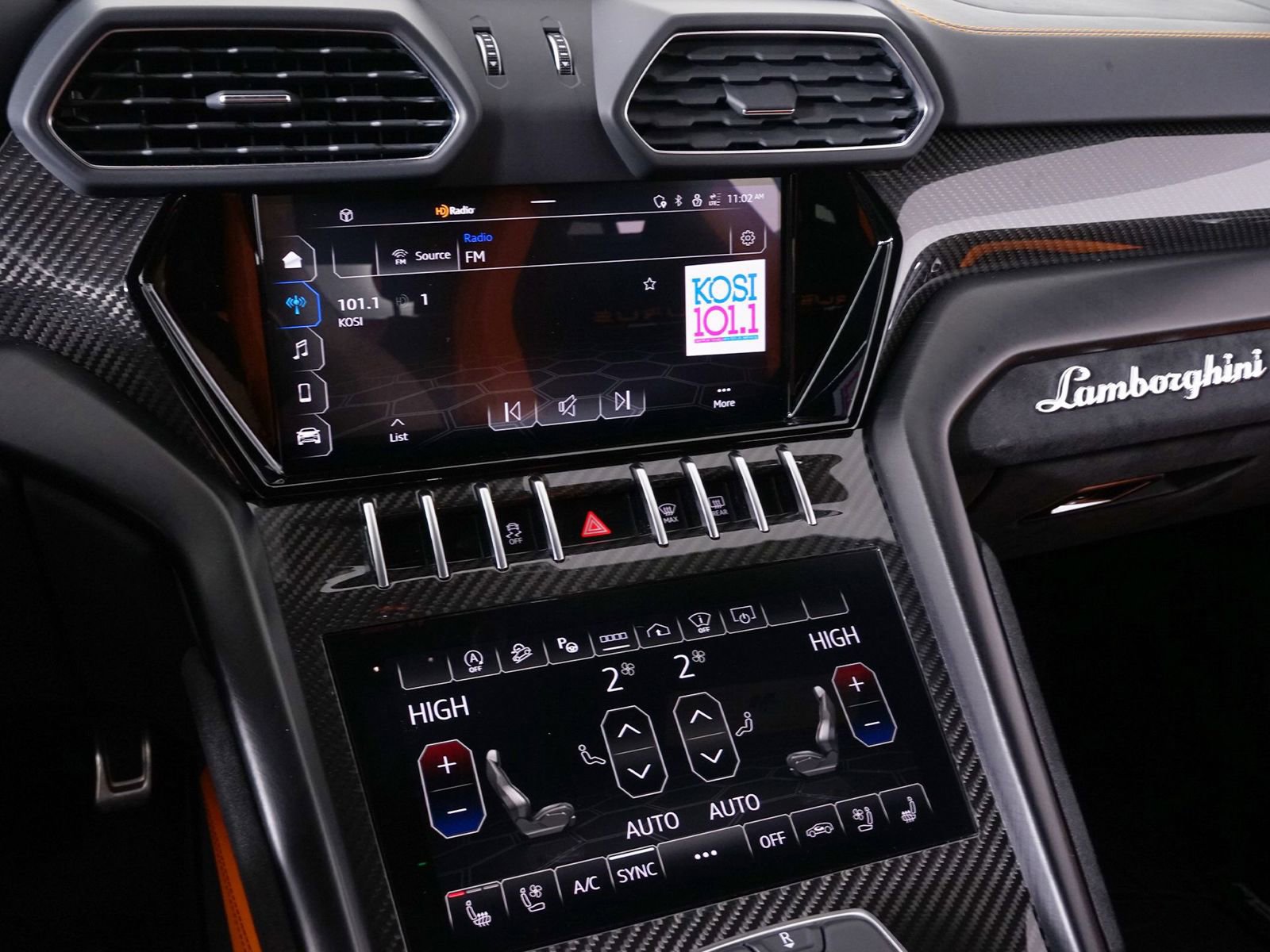 Used 2022 Lamborghini Urus image 30