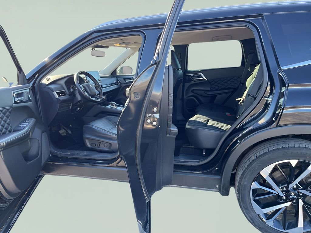 Used 2022 Mitsubishi Outlander SEL image 26