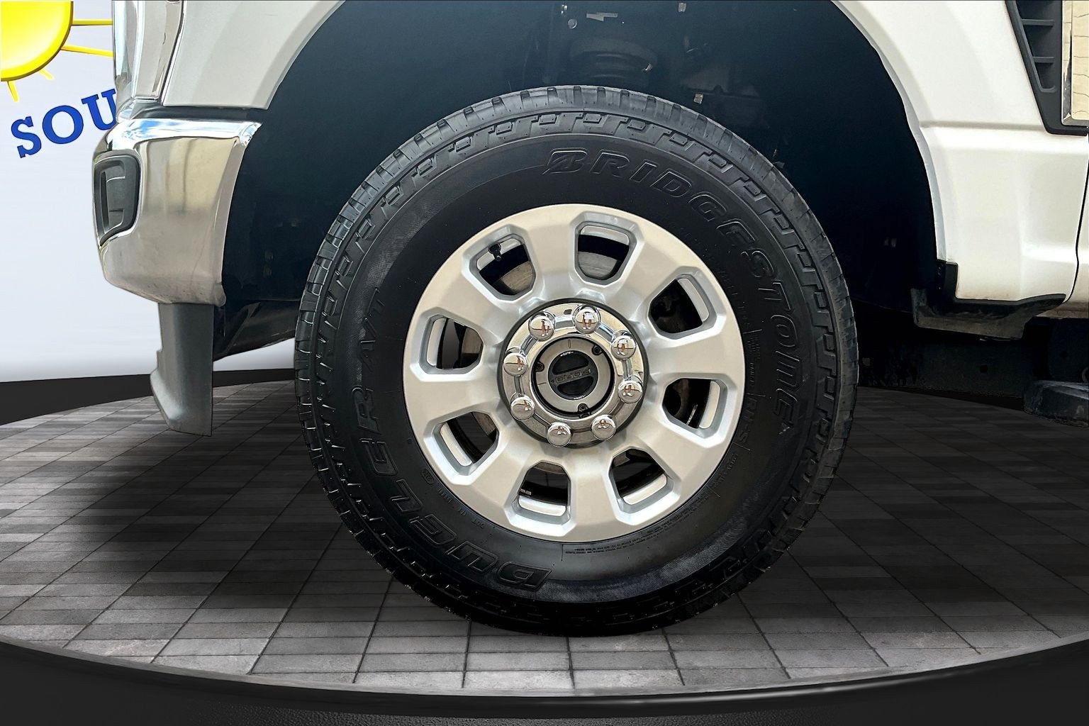 Used 2024 Ford F350 XLT w/ FX4 Off-Road Package AWD/4WD image 33