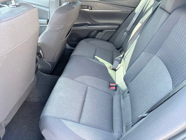 Used 2025 Toyota Camry LE AWD/4WD image 7