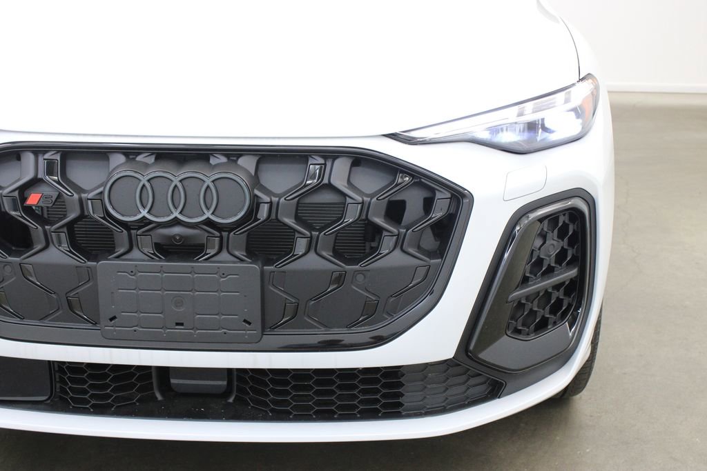 New 2025 Audi SQ5 Prestige image 8