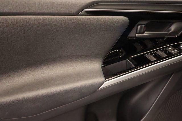 Certified 2024 Toyota bZ4X Limited image 10