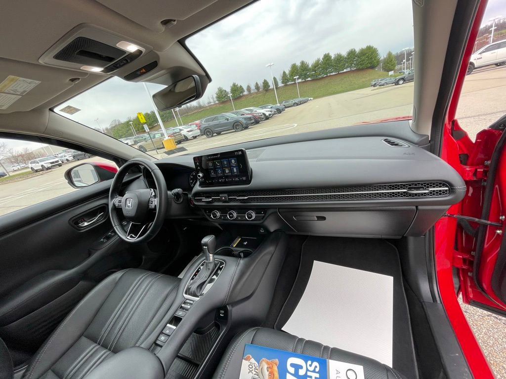 Used 2025 Honda HR-V EX-L image 10