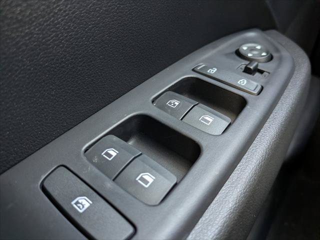 New 2026 Hyundai Venue SEL FWD image 17
