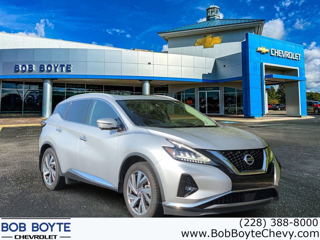 Used 2020 Nissan Murano SL w/ Moonroof Package