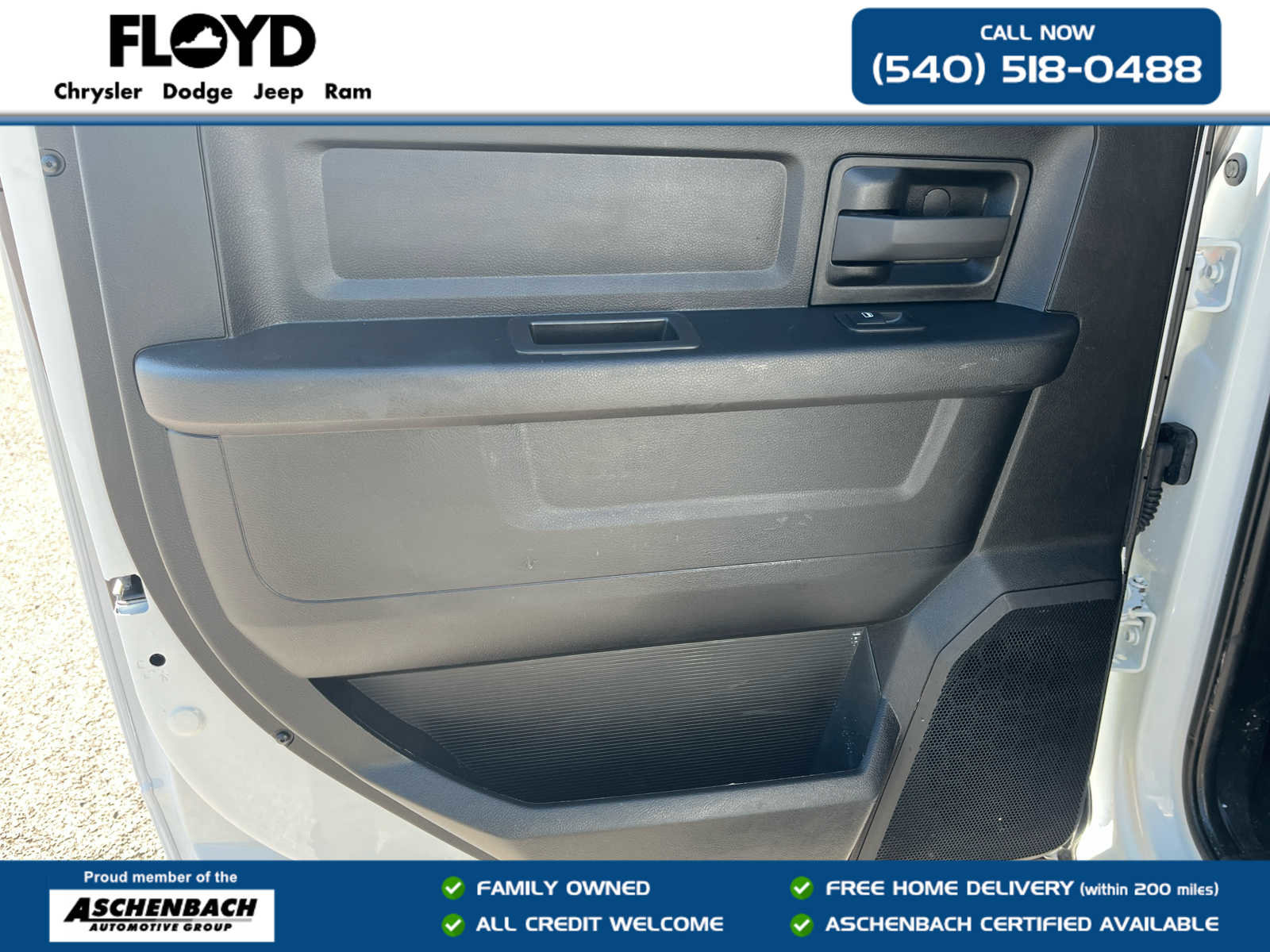 Used 2022 RAM 1500 Tradesman w/ Chrome Appearance Group image 22