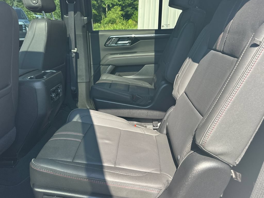 Used 2025 Chevrolet Tahoe RST w/ Comfort Package RWD image 21