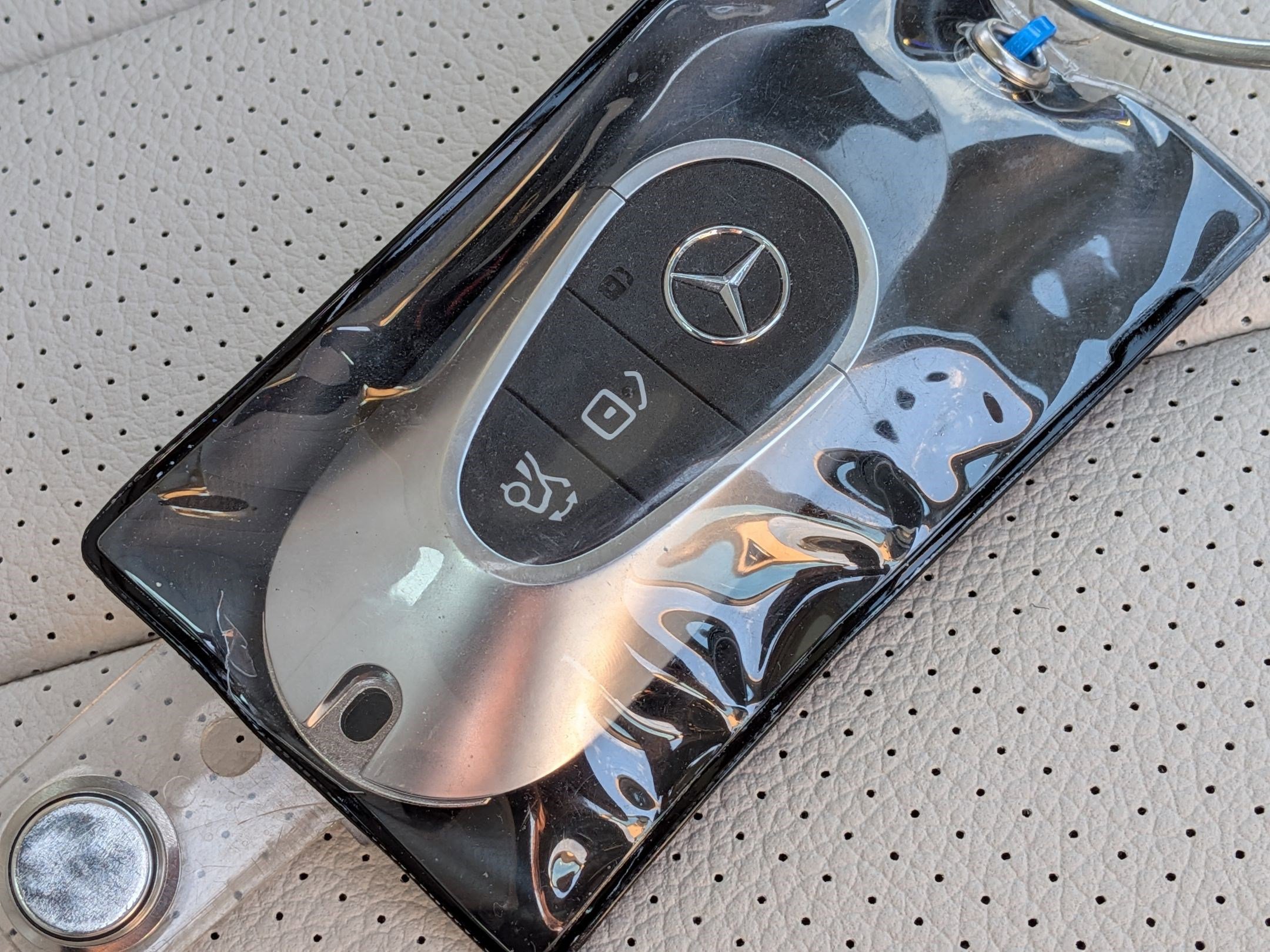 New 2026 Mercedes-Benz E 350 4MATIC Sedan image 36