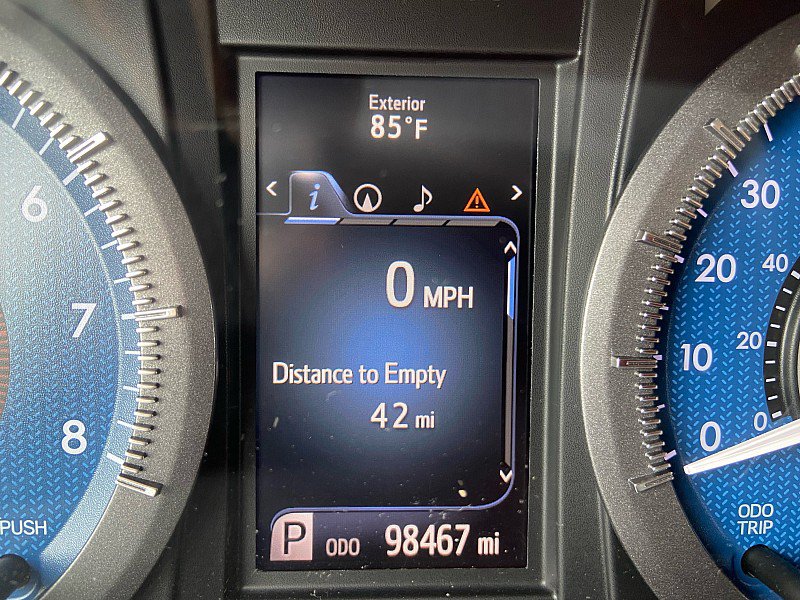 Used 2017 Toyota Sienna XLE w/ XLE Navigation Package FWD image 13