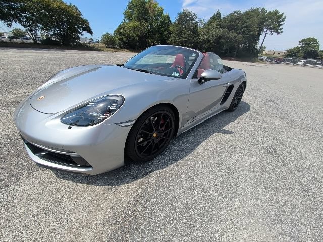 Used 2021 Porsche 718 Boxster GTS w/ Premium Package RWD image 16