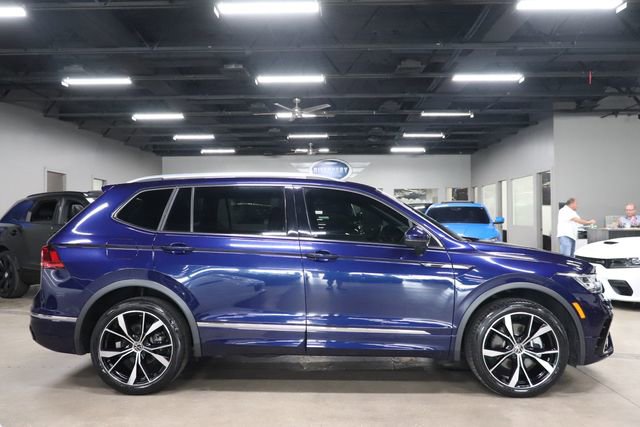 Used 2022 Volkswagen Tiguan SEL R-Line AWD/4WD image 6