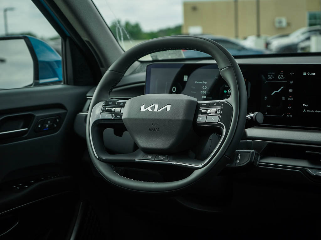 New 2026 Kia EV9 Wind AWD/4WD image 17