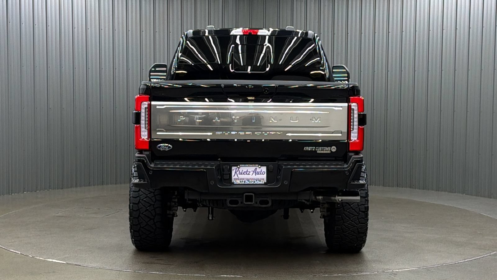 Used 2026 Ford F250 Platinum w/ Platinum Plus Package AWD/4WD image 4