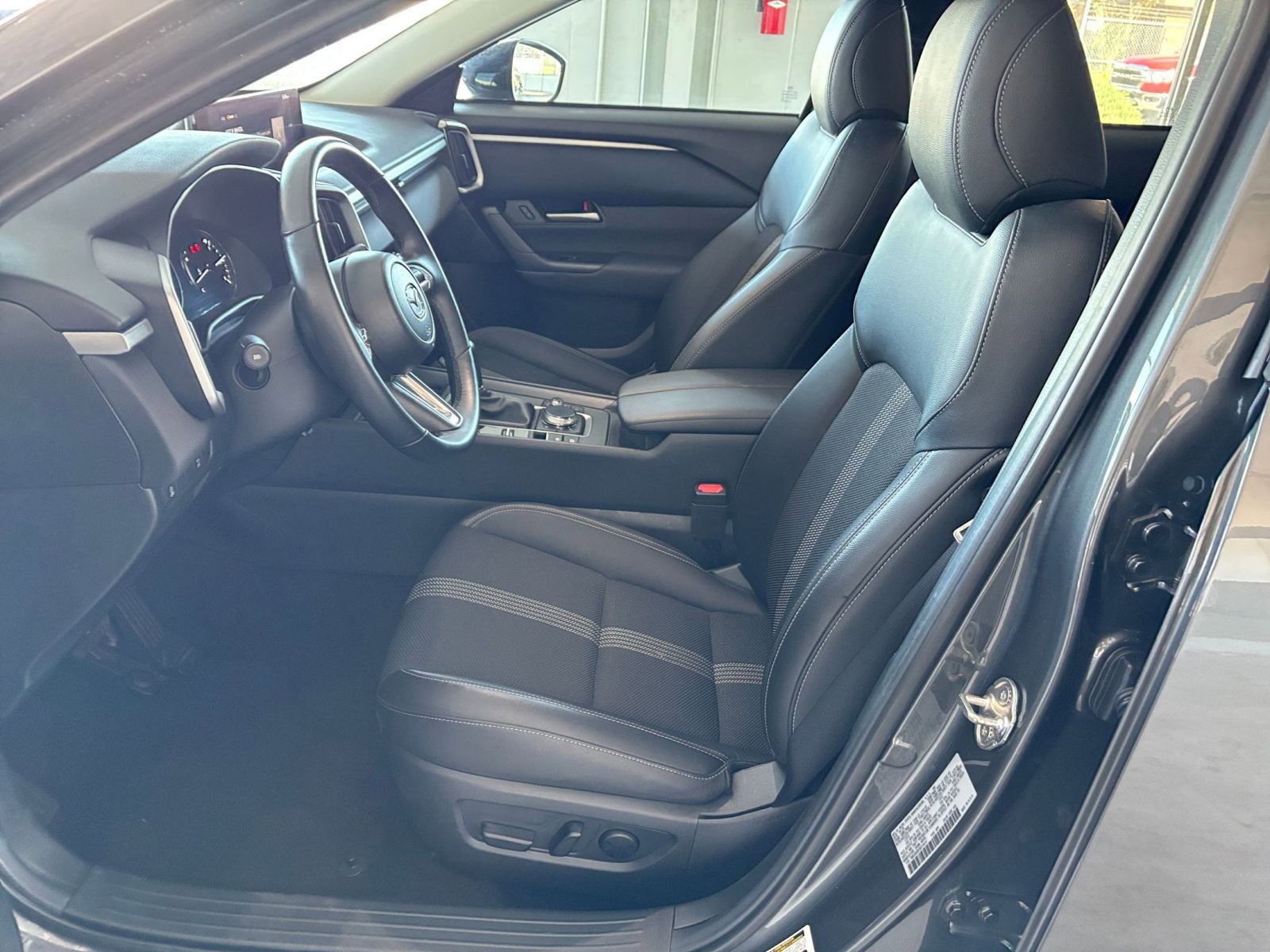 Used 2025 MAZDA CX-50 AWD 2.5 S w/ Preferred Package image 27