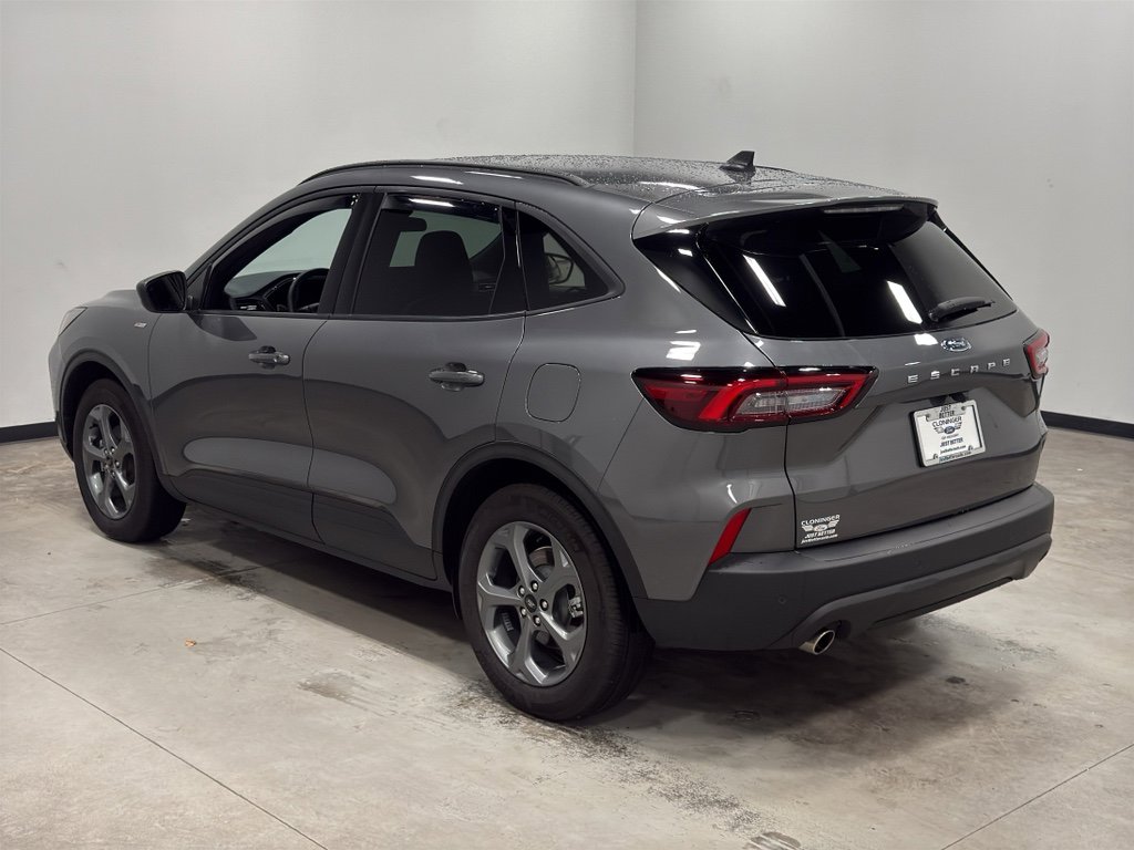 Used 2025 Ford Escape ST-Line w/ Tech Pack #1 image 6