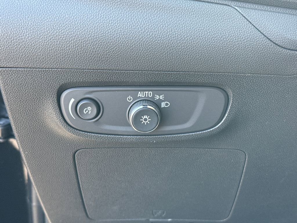 New 2026 Buick Encore GX Sport Touring FWD image 18