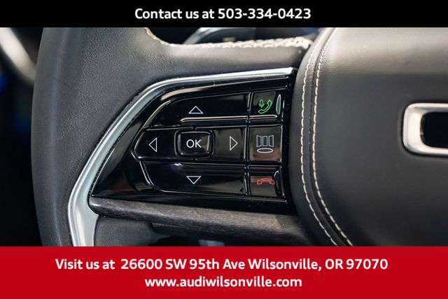 Used 2023 Jeep Grand Cherokee Overland AWD/4WD image 17