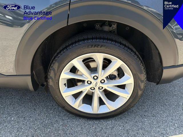 Certified 2023 Ford Explorer Platinum w/ Technology Package AWD/4WD image 8