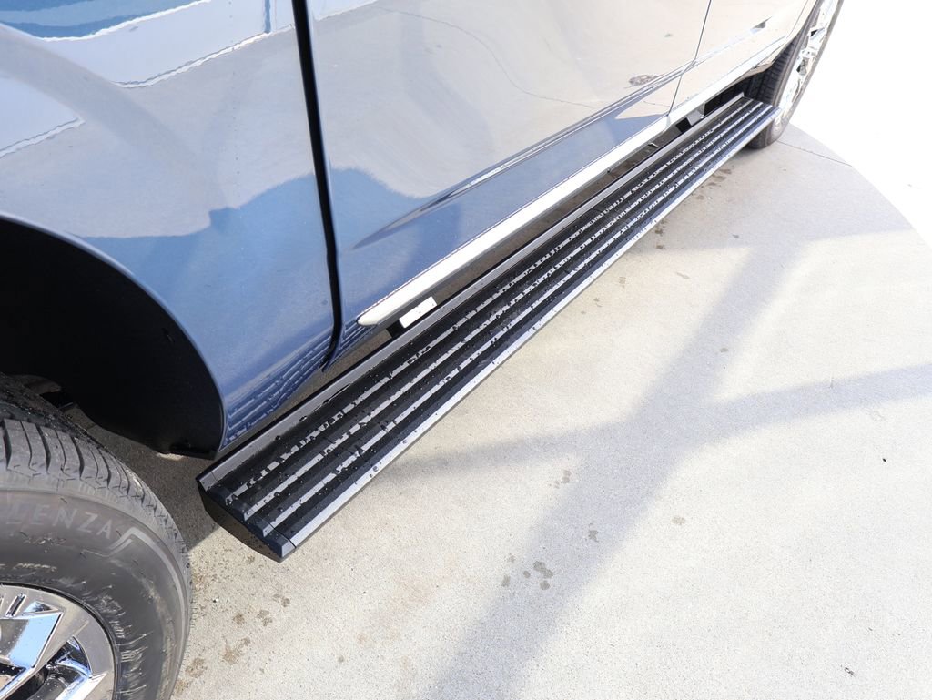 New 2026 GMC Yukon XL Denali AWD/4WD image 38