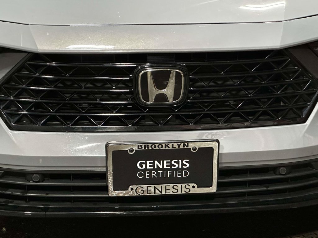 Used 2024 Honda Accord EX-L image 9