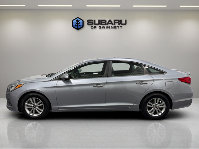 Used 2015 Hyundai Sonata ECO w/ Option Group 08 FWD image 2