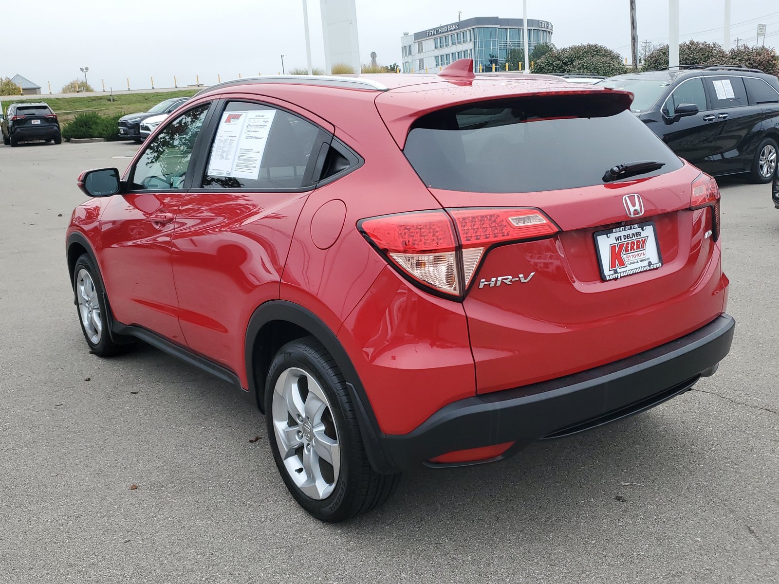Used 2016 Honda HR-V EX-L image 3