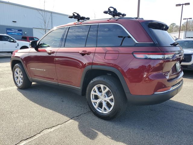 Certified 2022 Jeep Grand Cherokee Limited w/ Luxury Tech Group II image 6