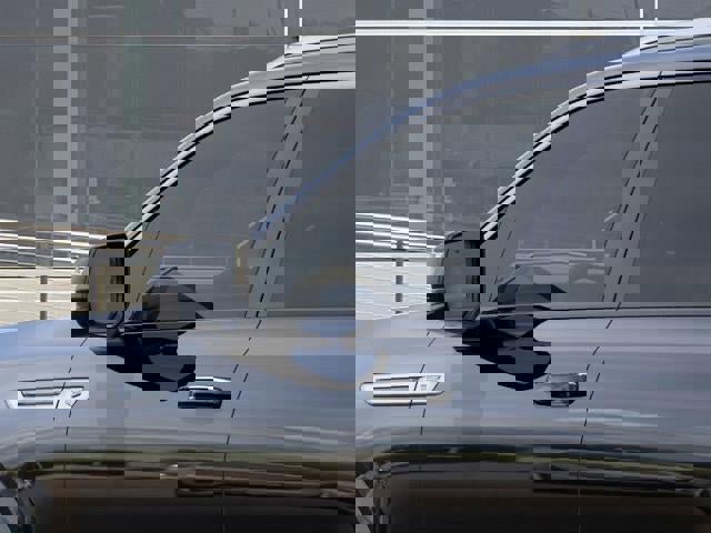 New 2026 Cadillac Escalade IQL Luxury image 12