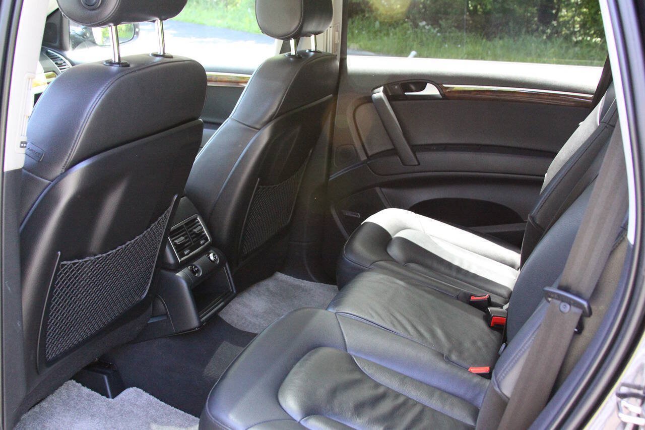 Used 2015 Audi Q7 TDI Premium Plus AWD/4WD image 24