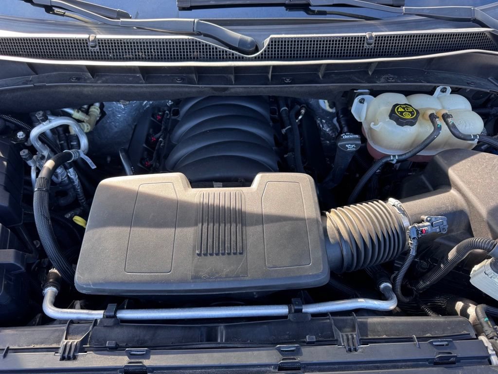 Used 2021 Chevrolet Suburban Premier AWD/4WD image 39