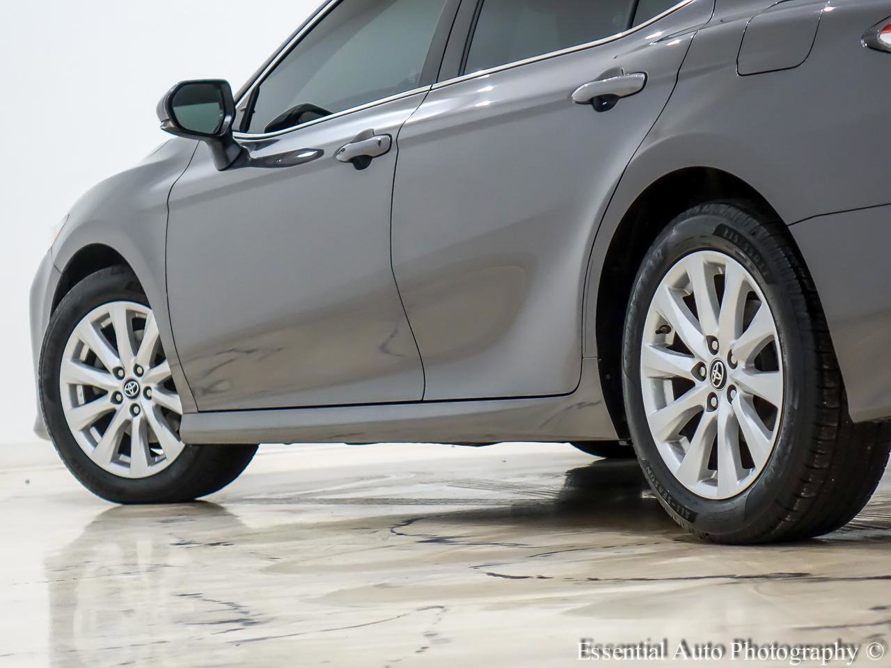 Used 2019 Toyota Camry LE w/ Convenience Package image 11